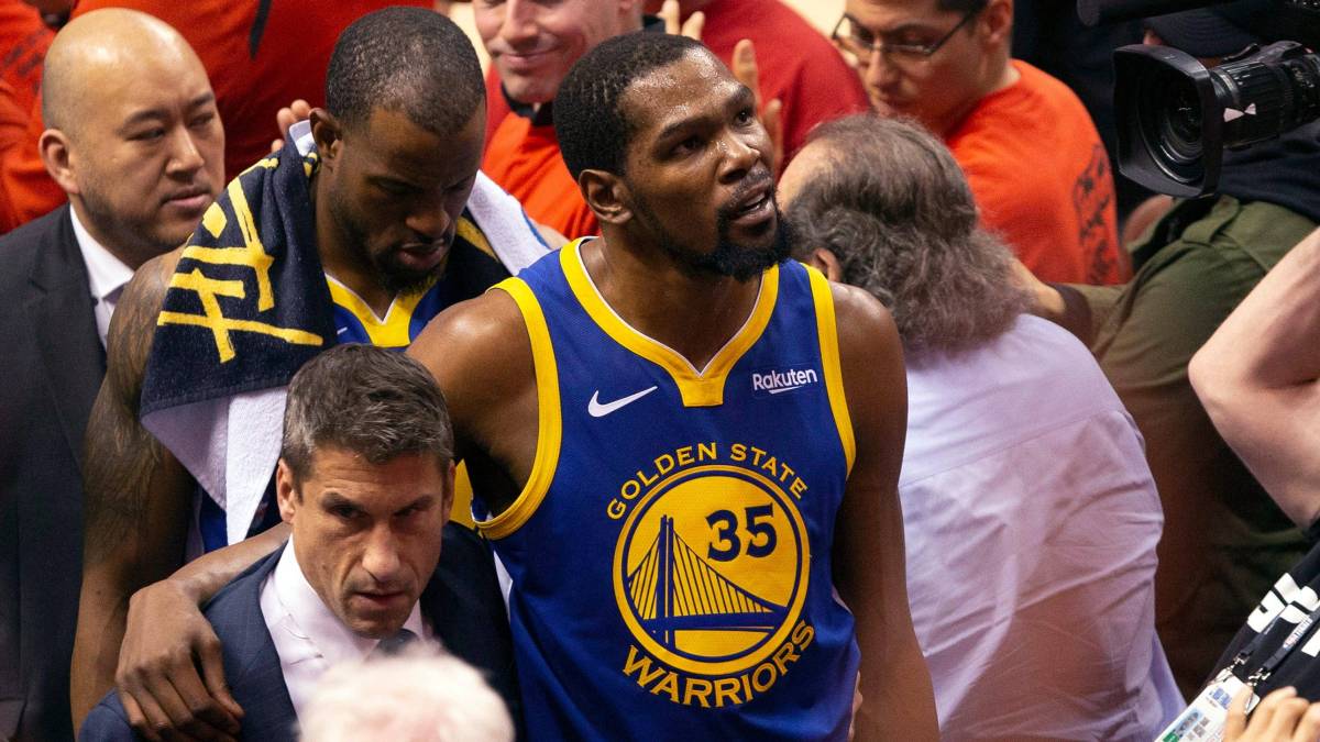 Chấn thương nghiêm trọng, Kevin Durant có thể sẽ phải ngồi ngoài cả mùa giải tới